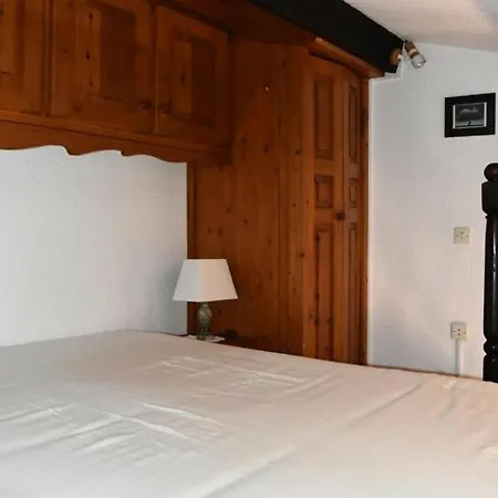 Malardeau - Studio Pour 2 Personnes 44